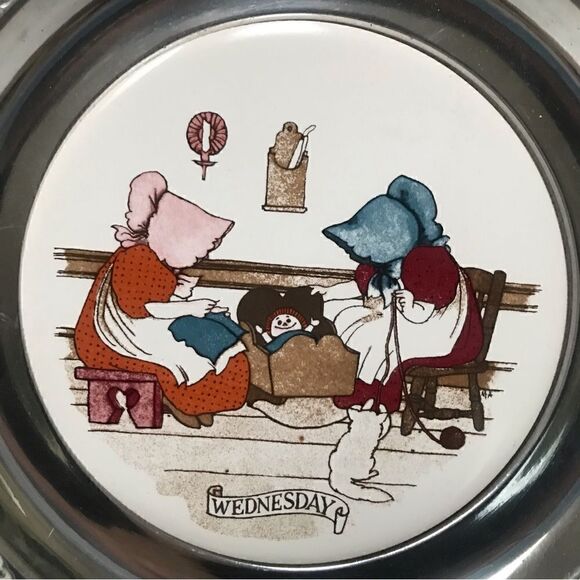 Vintage Wilton Columbia PA RWP pewter plate “days of the week” -Wednesday rare - Picture 2 of 4